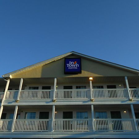 Sun Suites Of Chesapeake Zewnętrze zdjęcie