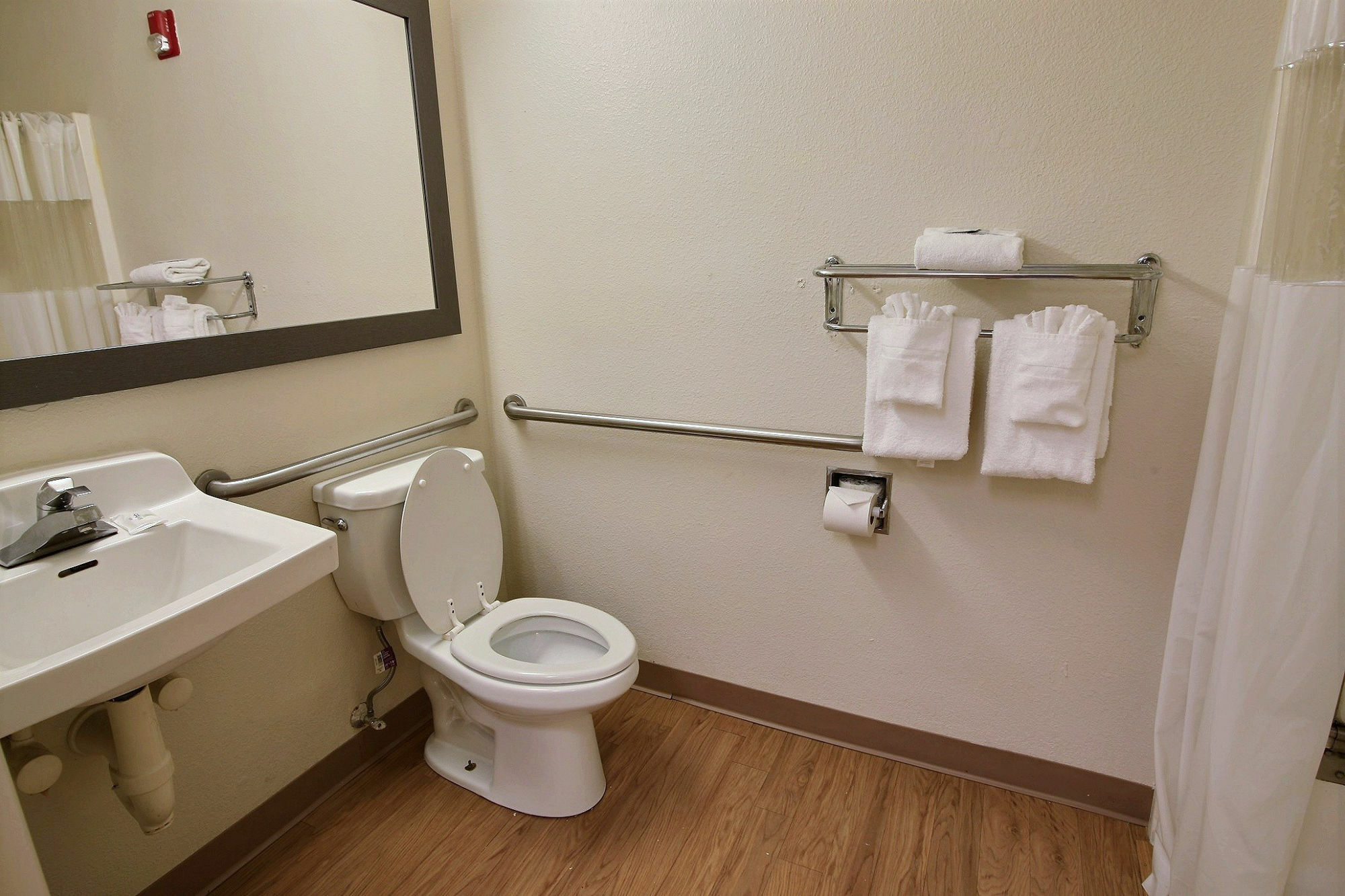 Sun Suites Of Chesapeake Zewnętrze zdjęcie
