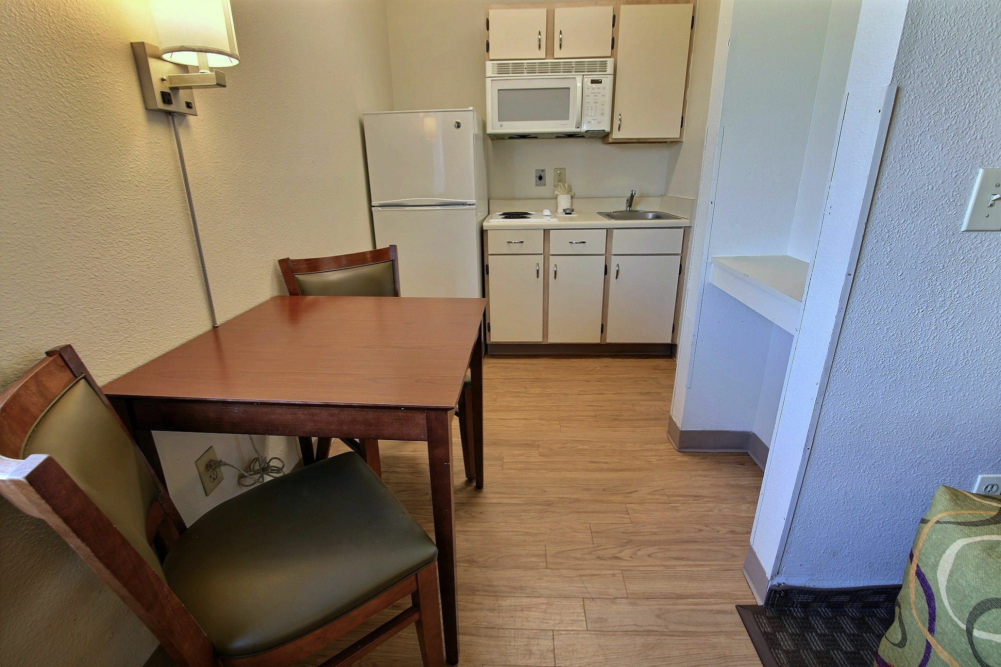Sun Suites Of Chesapeake Zewnętrze zdjęcie