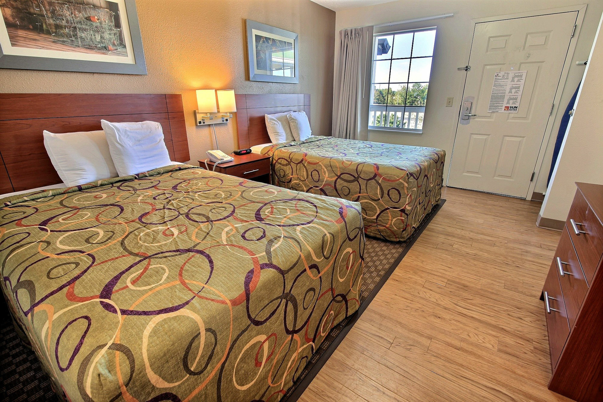 Sun Suites Of Chesapeake Zewnętrze zdjęcie